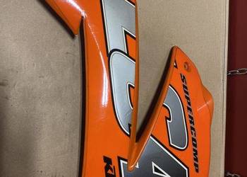 KTM LC4 640 Duke prawy boczek owiewka B135