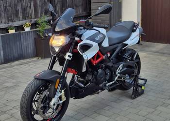 Aprilia Shiver 900