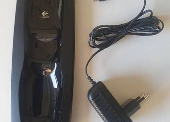 Ładowarka stacja dokująca  pilot Logitech Harmony One 900