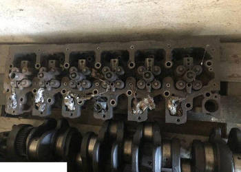 Deutz TCD 6.1l L6 - Głowica