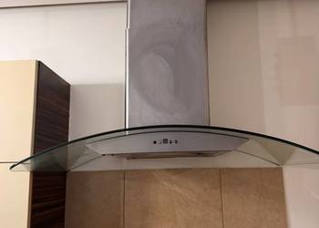 Sprzedam okap kuchenny.