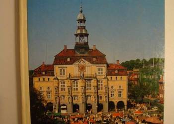 LUNEBURG - HELMUT C. PLESS