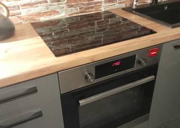 Meble kuchenne z płytą i  piekarnikiem