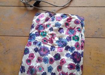 Podgrzewana poduszka elektryczna