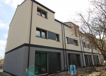 Sprzedam dom wolnostojący 127.89m2 Iwiny