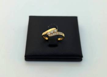 Złoty pierścionek próby 585 - 1,41g (Rozmiar 9)