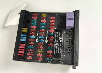 SKRZYNKA BEZPIECZNIKÓW MERCDES-BENZ AXOR 2528L 9415422034