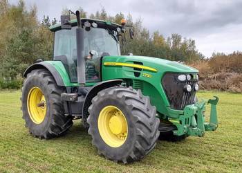 Ciągnik John Deere 7730