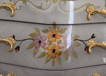 Drewniana Komoda z Szufladami - Kwiaty Marmur - Złote Okucia - Vintage