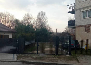 Plac do wynajęcia lub dzierżawy przy centrum Legnicy, 340 m²