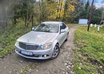witam mam do sprzedania Mercedes Benz Klasa c 1,8 benzyna kompresor