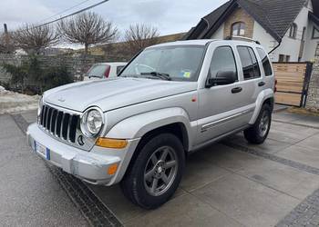 Jeep Cherokee Zdrowy , bez rdzy/korozji. Włochy.