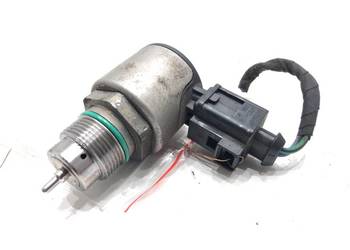 REGULATOR CIŚNIENIA PALIWA SKODA OCTAVIA III 04L130764B 1.6 110KM ZAWÓ