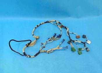 CLAAS AXION 810-850 C-MATIC A31 WIĄZKA KABINY PRAWA STRONA D 0021527400