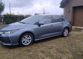 Toyota corolla 1.6 jak nowa 33tys full led comfort tech style