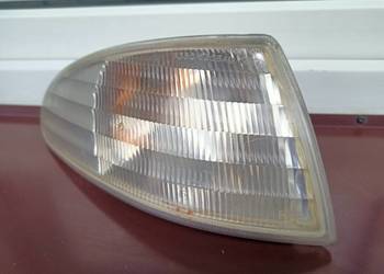 Ford Mondeo MK1 kierunkowskaz kierunek prawy pasażera