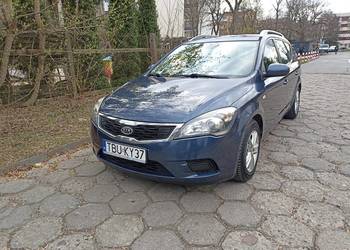 Kia Cee'd 1,6 116 km Crdi Kombi 2010 rok nowe opony