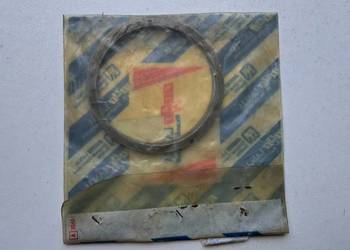 Pierścień podkładka regulacyjna skrzyni biegów (grubość 1,05mm) 7581329