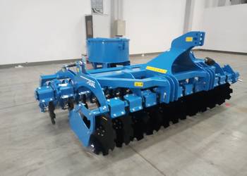 Brona talerzowa 3M FARM-STAL rozstaw 100 Brona talerzowa 3M FARM-STAL rozstaw 100