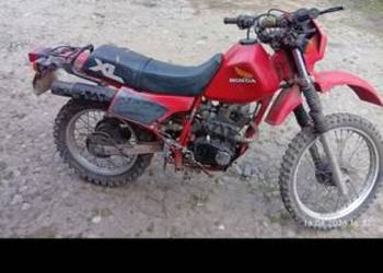 Honda xl silnikiem 200 Bashan