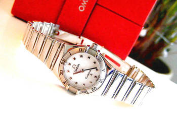 Zegarek damski Omega Constellation My Choice (jak nowy, masa perłowa)