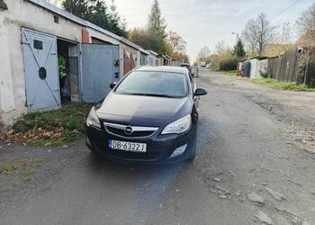 Na sprzedaż Opel Astra J