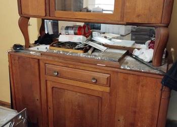 Kredens z marmurowymi blatami - odbiór osobisty