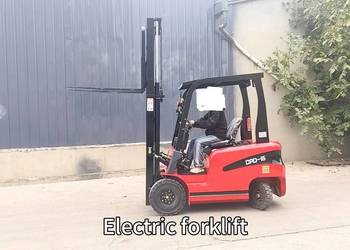 Sprzedam wózek widłowy elektryczny