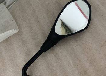 Piaggio Medley Lusterko Prawe idealny Stan Piaggio Medley Lusterko Prawe idealny Stan