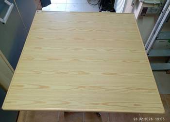 Stół - stolik do kuchni lub na stancję