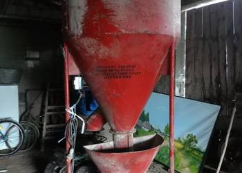 Mieszalnik pasz okonek 1tona