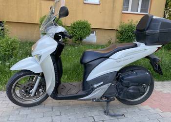 Yamaha xenter 125 transport honda pcx aprilia habana piaggio liberty