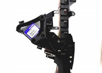 VOLVO S40 V50 wspornik zamka drzwi przedni lewy OE 30784046