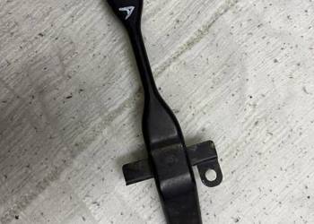 Mocowanie akumulatora Lexus LS400 UCF21 1UZ-FE