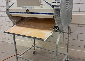 Bagieciarka, maszyna do bagietek Major