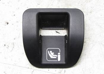 ZAŚLEPKA KANAPY TYLNEJ TYŁ ISOFIX SUZUKI SWIFT VI MK8 87228-68P0