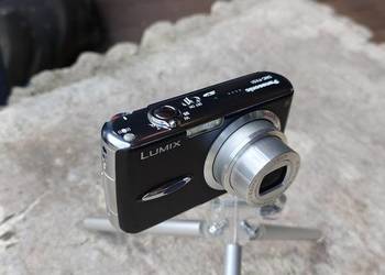 Panasonic Lumix DMC-FX1