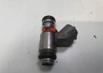 WTRYSKIWACZ Skoda Octavia I 1.4 16V _ wtrysk IWP092