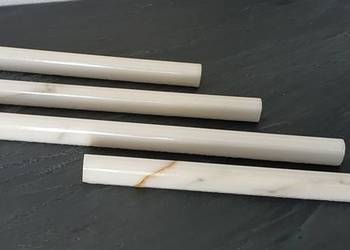 Wałek marmurowy dekoracyjny ścienny Bianco Calacatta Gold błyszczący