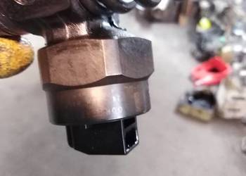 Pompowtryskiwacz VW1.9 tdi5 038130073F 038130073AJ