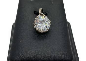 Srebrna zawieszka pr 925 3,88g Cyrkonia
