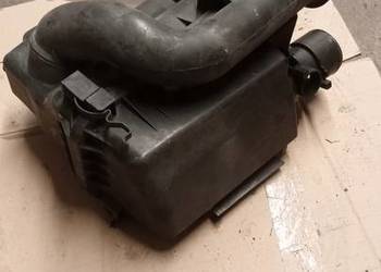 Toyota Yaris filtr powietrza.