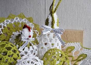 Zestaw wielkanocny.Stroik wielkanocny. Dekoracje wielkanocne. Kurka, zajac