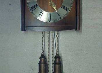 156 zegar ścienny wagowy niemiecki łańcuchowy blokada bicia film gongu