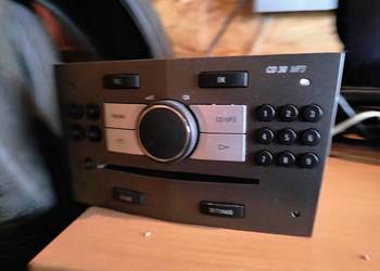 Radio z wyświetlaczem Opel Zafira B