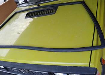 Polonez Caro plus Atu Kombi uszczelka  szyby   przedniej,bez klina