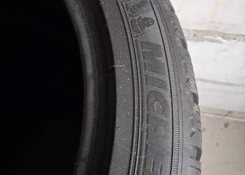 Opony zimowe 18x245x40