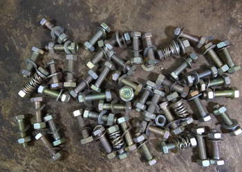 śruby ESKA 10 mm 2kg org DDR