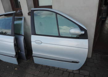 RENAULT SCENIC 1 FL LAKIER MV632 DRZWI PRAWY PRZÓD