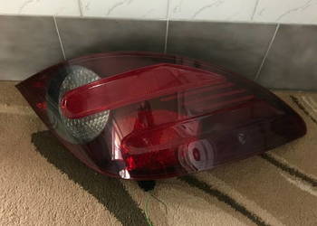 MERCEDES R-KLASA W251 LAMPA LEWA LEWY TYŁ TYLNA EUROPA W2518201564